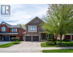 2461 WHISTLING SPRINGS CRESCENT, Oakville, Ontario