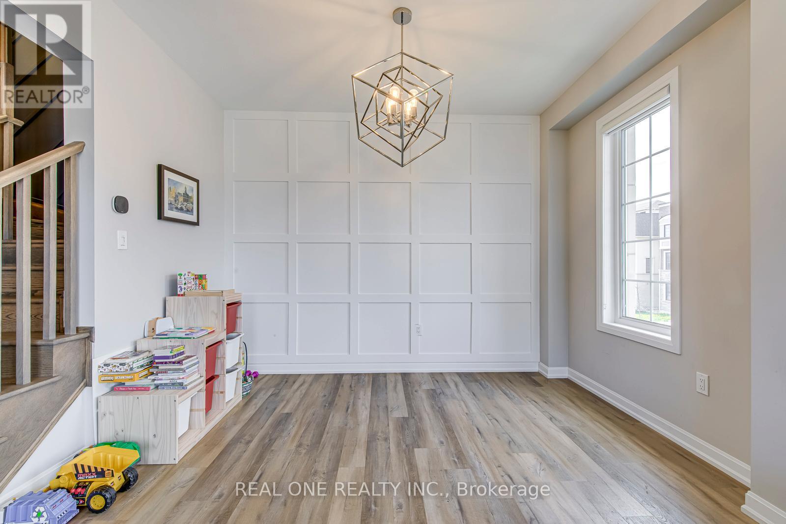 1402 Lakeport Crescent, Oakville, Ontario  L6H 3S1 - Photo 13 - W13142288