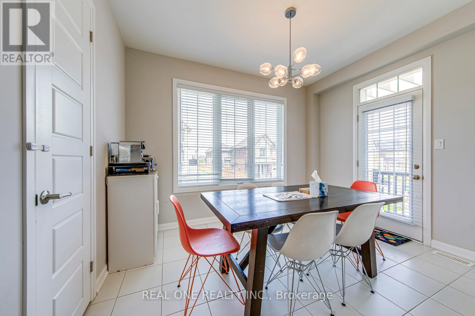 1402 Lakeport Crescent, Oakville, Ontario  L6H 3S1 - Photo 19 - W13142288