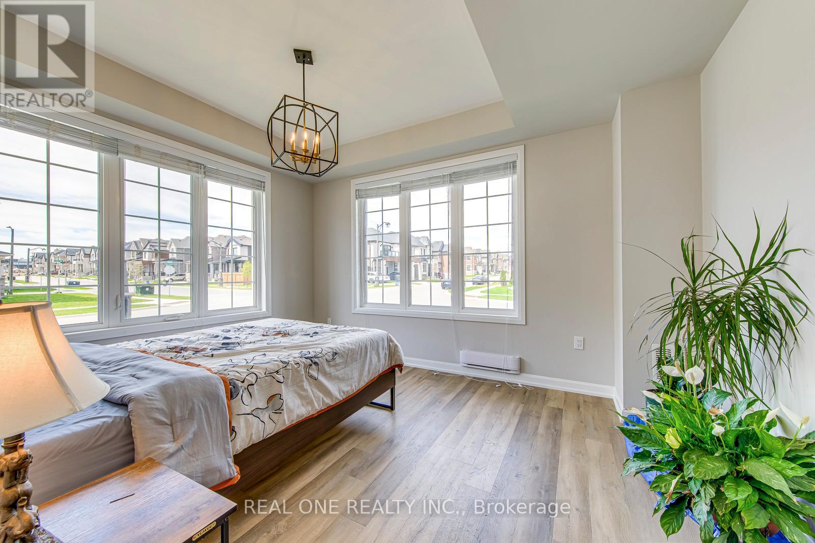 1402 Lakeport Crescent, Oakville, Ontario  L6H 3S1 - Photo 6 - W13142288