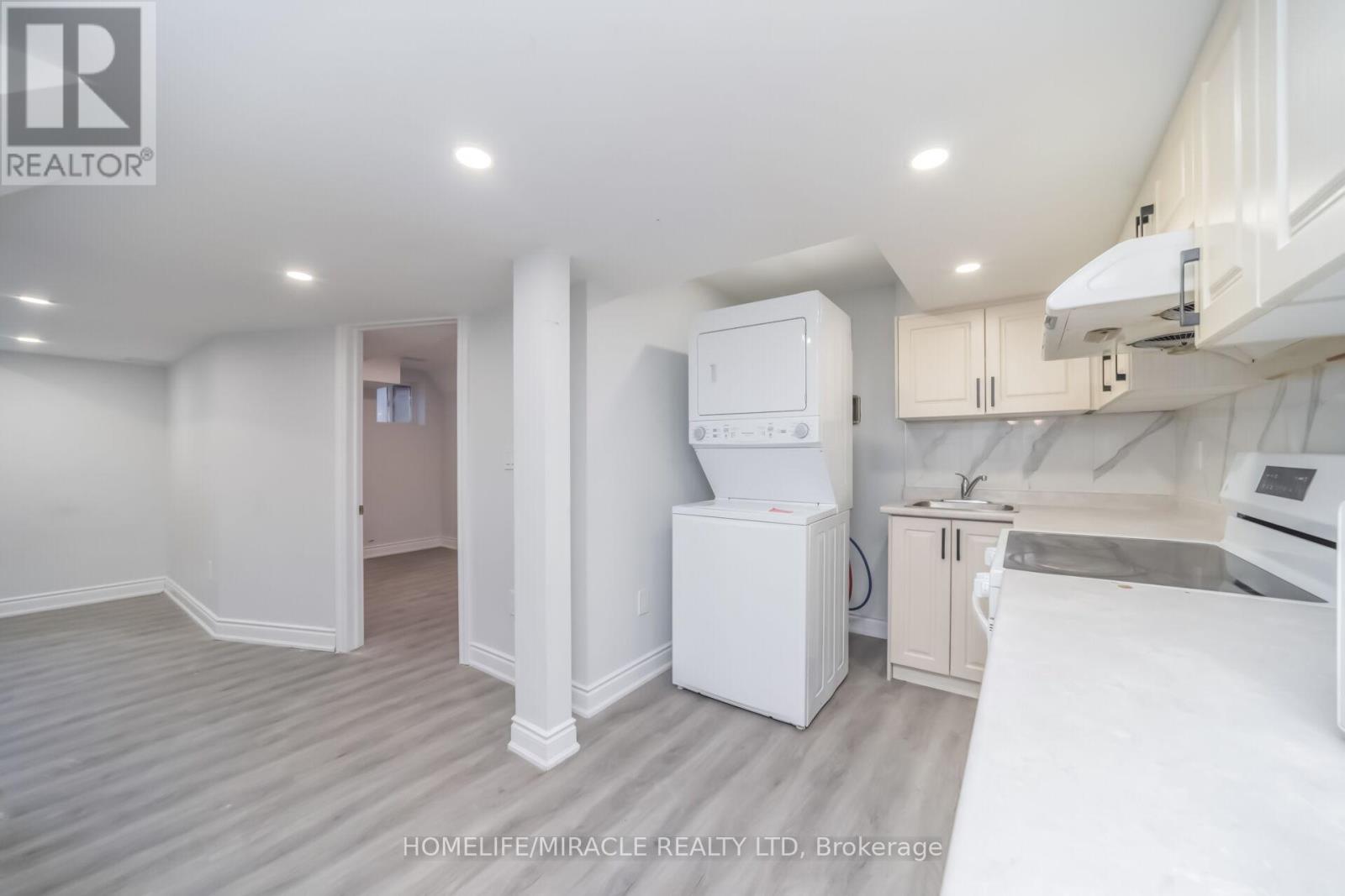 5 Cherryplum Way, Brampton, Ontario  L6S 6J8 - Photo 38 - W13142312