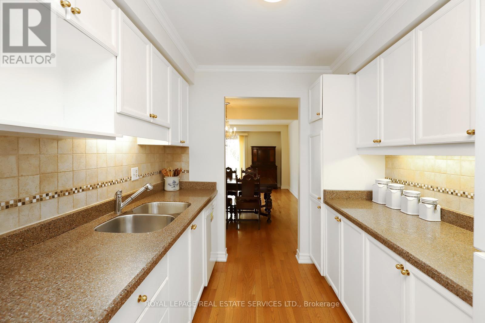 28 - 1180 Walden Circle, Mississauga, Ontario  L5J 4J9 - Photo 7 - W13142330