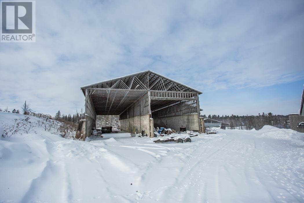 3064 Government Rd, Whole Package, Laird, Ontario  P0R 1E0 - Photo 10 - SM252798