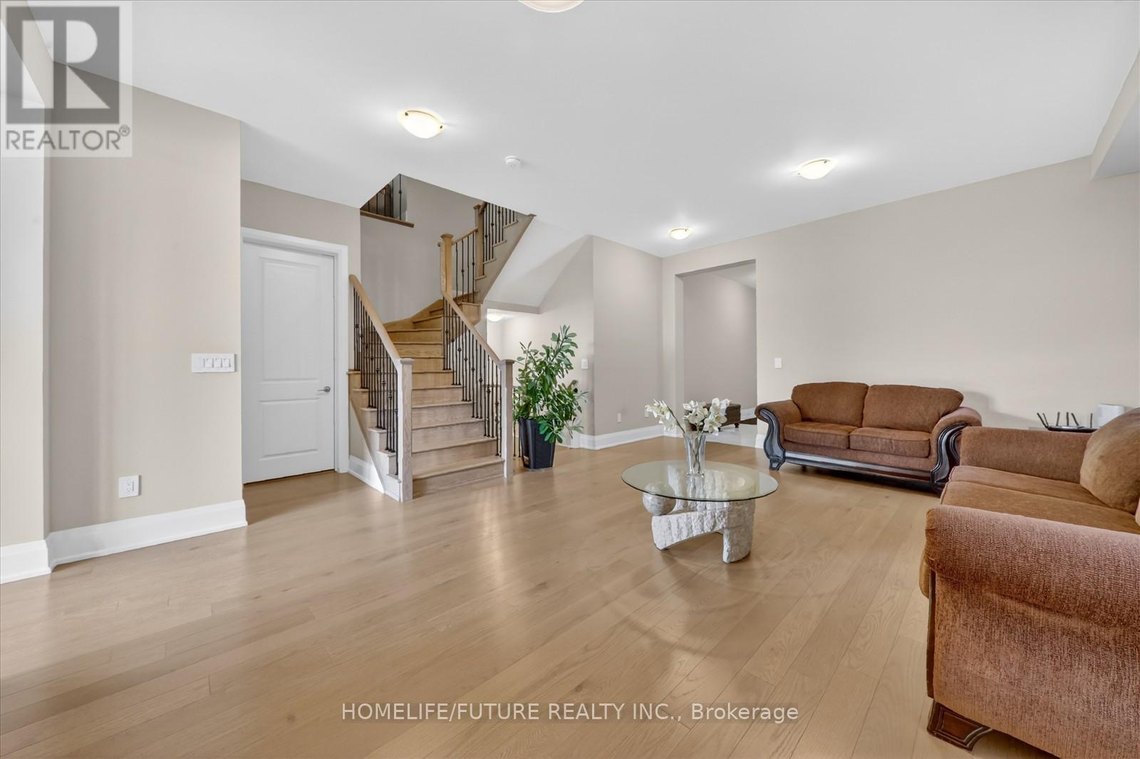 1535 Buttercup Court, Milton, Ontario  L9E 2G3 - Photo 12 - W13142392