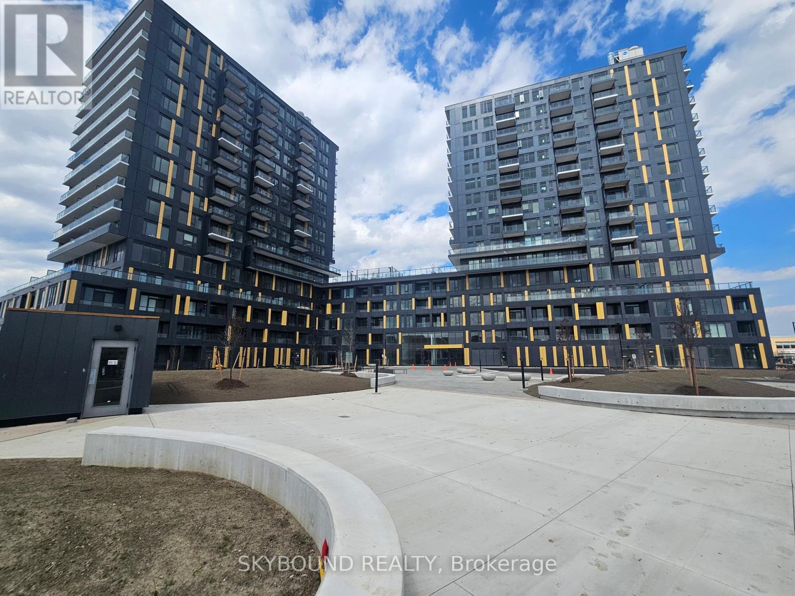 D1406 - 4878 POWERS COMMON, Burlington, Ontario