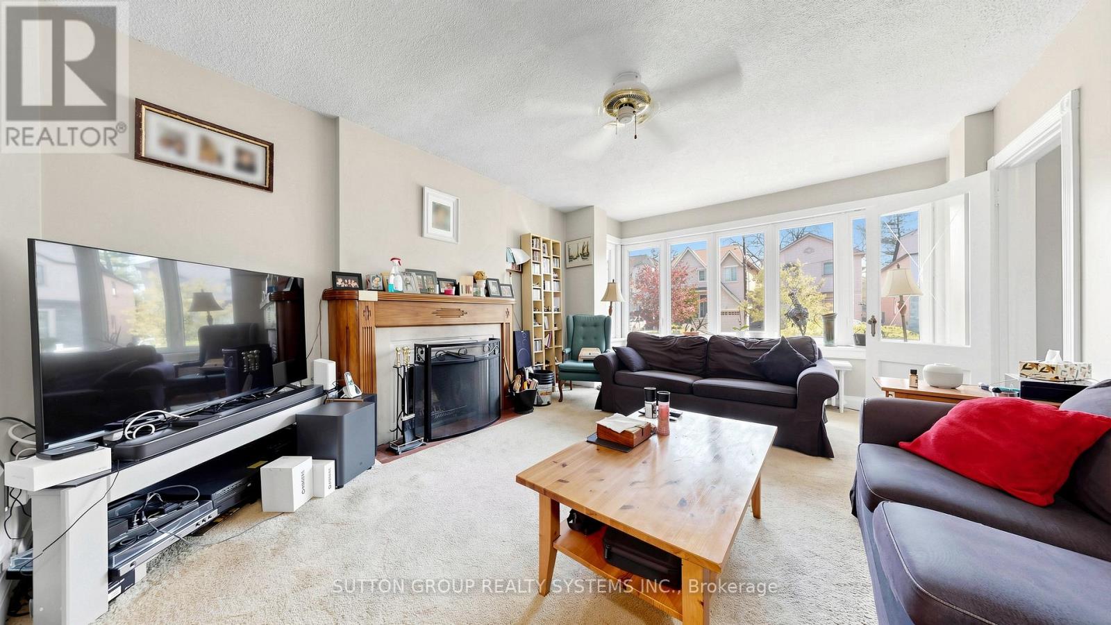 14 Elsfield Road, Toronto, Ontario  M8Y 3R4 - Photo 2 - W13142456