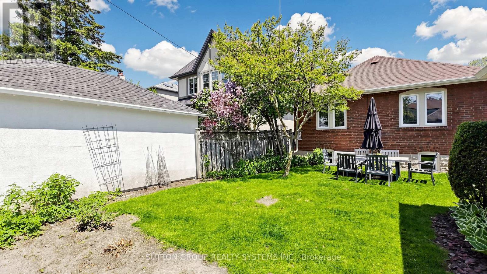 14 Elsfield Road, Toronto, Ontario  M8Y 3R4 - Photo 33 - W13142456