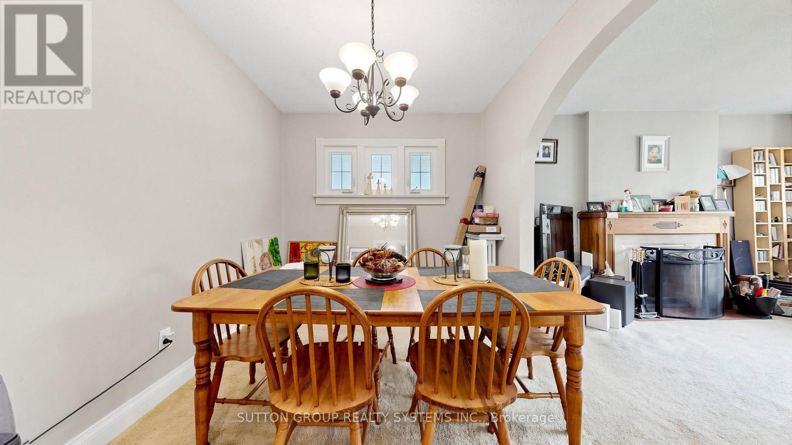 14 Elsfield Road, Toronto, Ontario  M8Y 3R4 - Photo 6 - W13142456