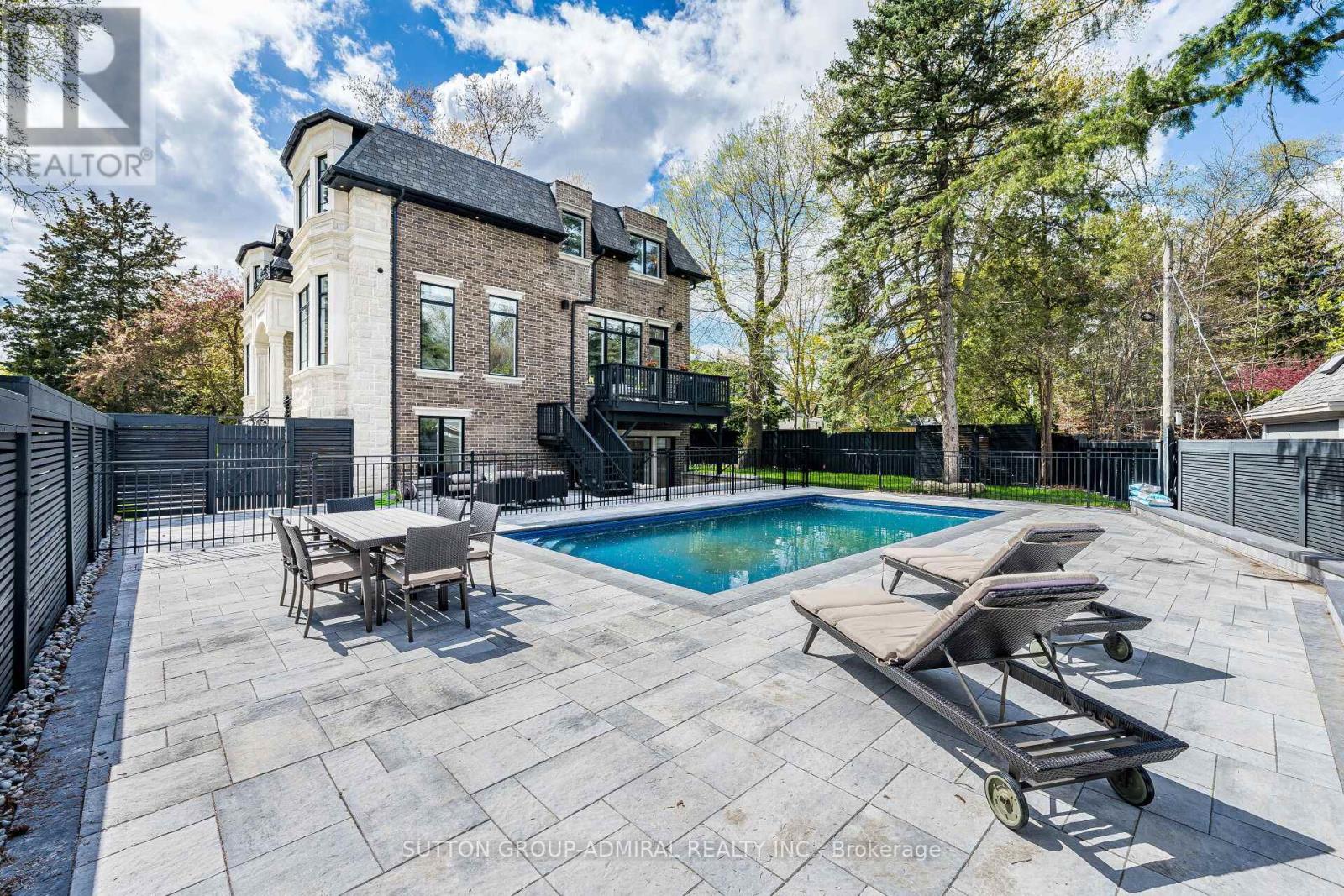 30 Westridge Road, Toronto, Ontario  M9A 4E8 - Photo 49 - W13142474