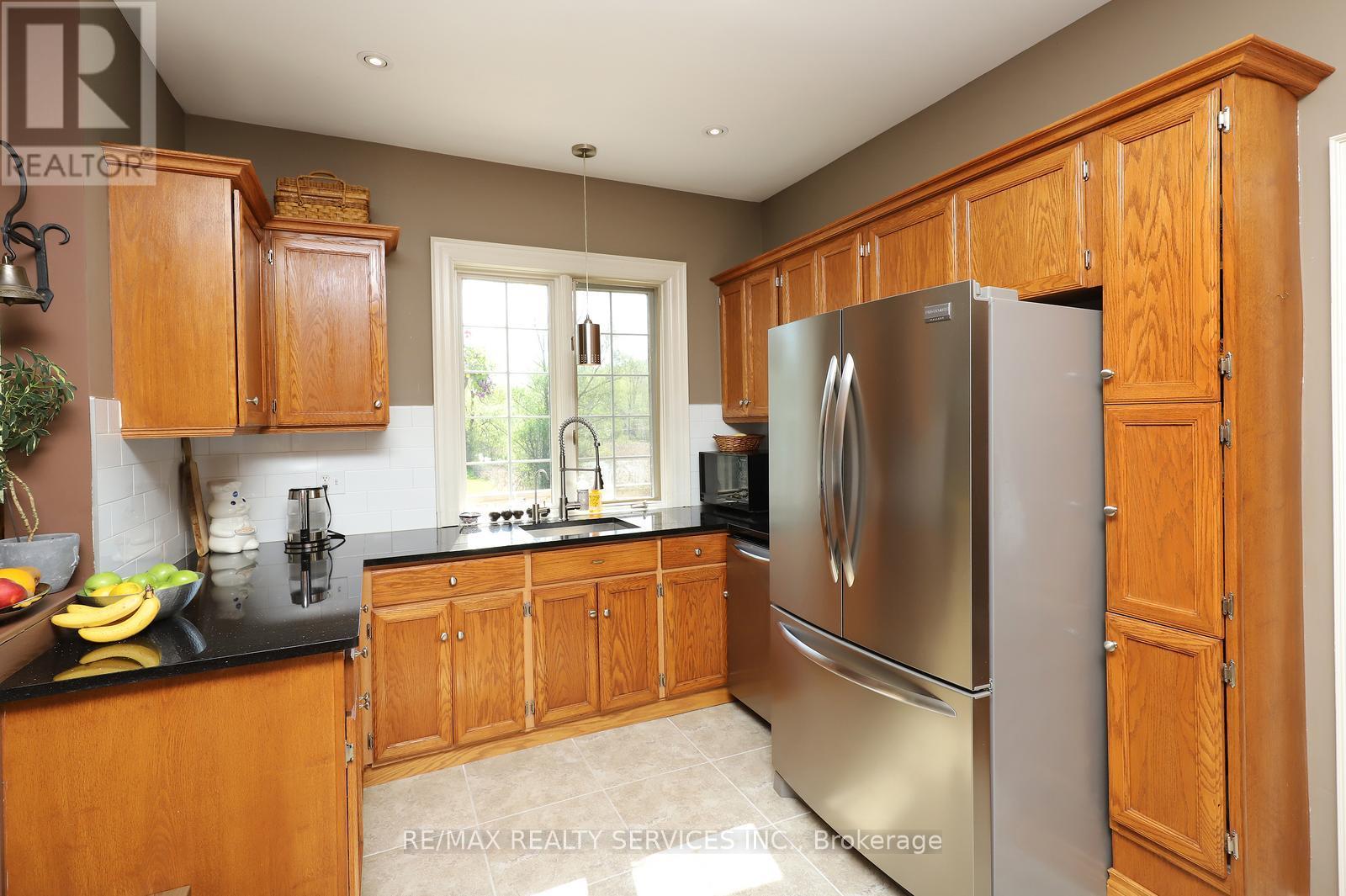 15951 Humber Station Road, Caledon, Ontario  L7E 3A3 - Photo 18 - W13142504