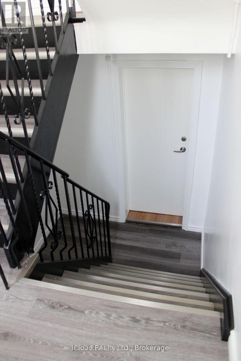 3 - 246 Delta Street, Toronto, Ontario  M8W 4E9 - Photo 2 - W13142530