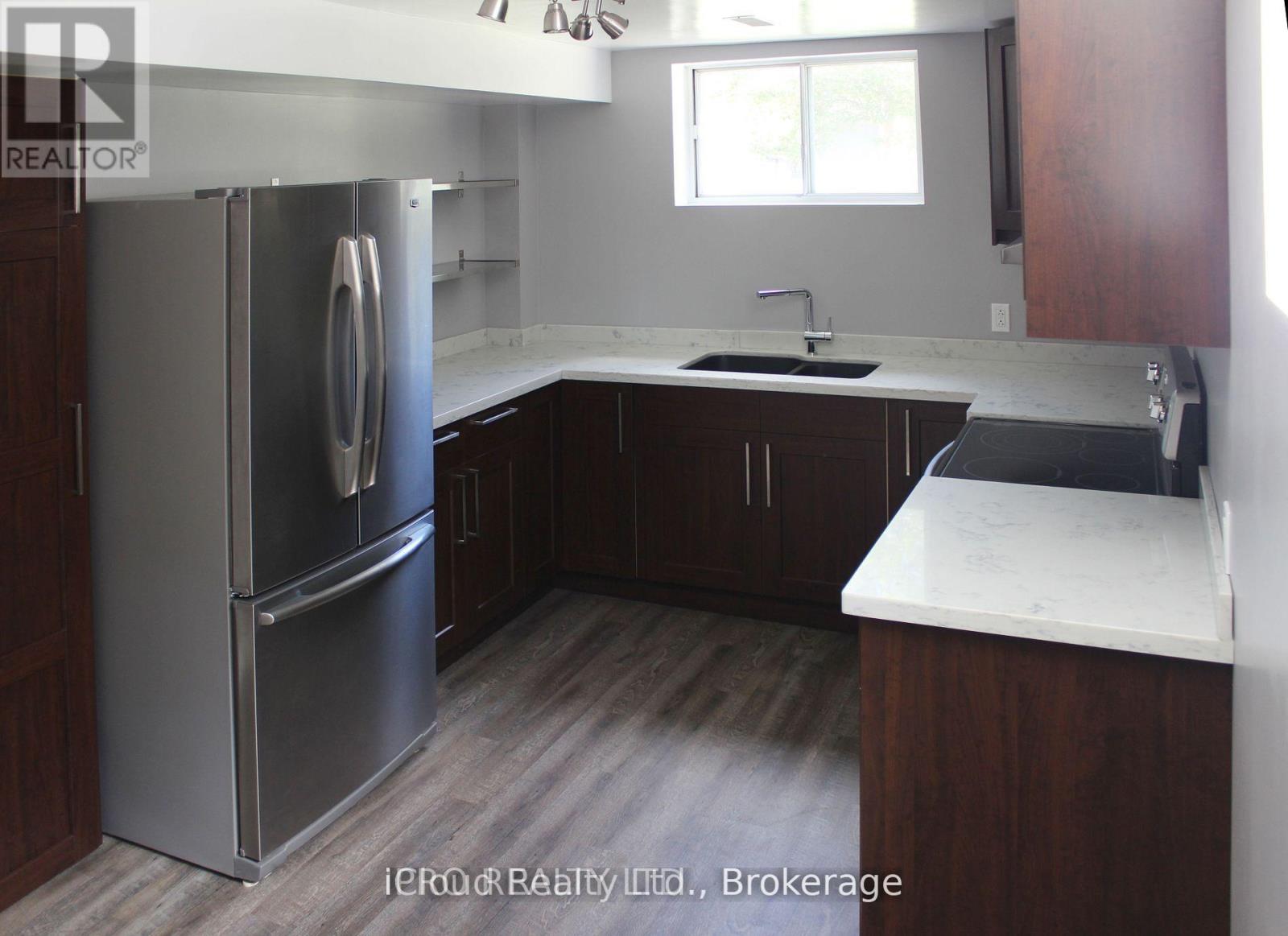 3 - 246 Delta Street, Toronto, Ontario  M8W 4E9 - Photo 3 - W13142530