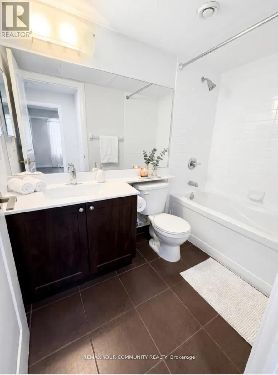 701 - 55 De Boers Drive, Toronto, Ontario  M3J 0G5 - Photo 9 - W13142542