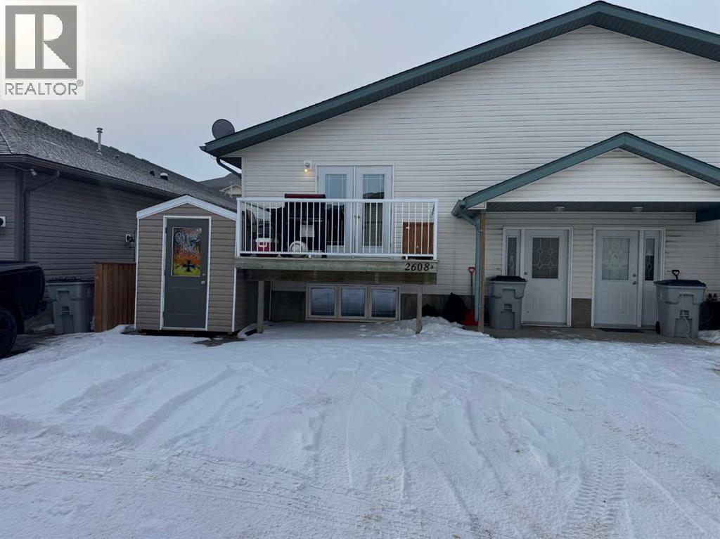 2608b 11 Avenue, Wainwright, Alberta  T9W 1W2 - Photo 1 - A2289508