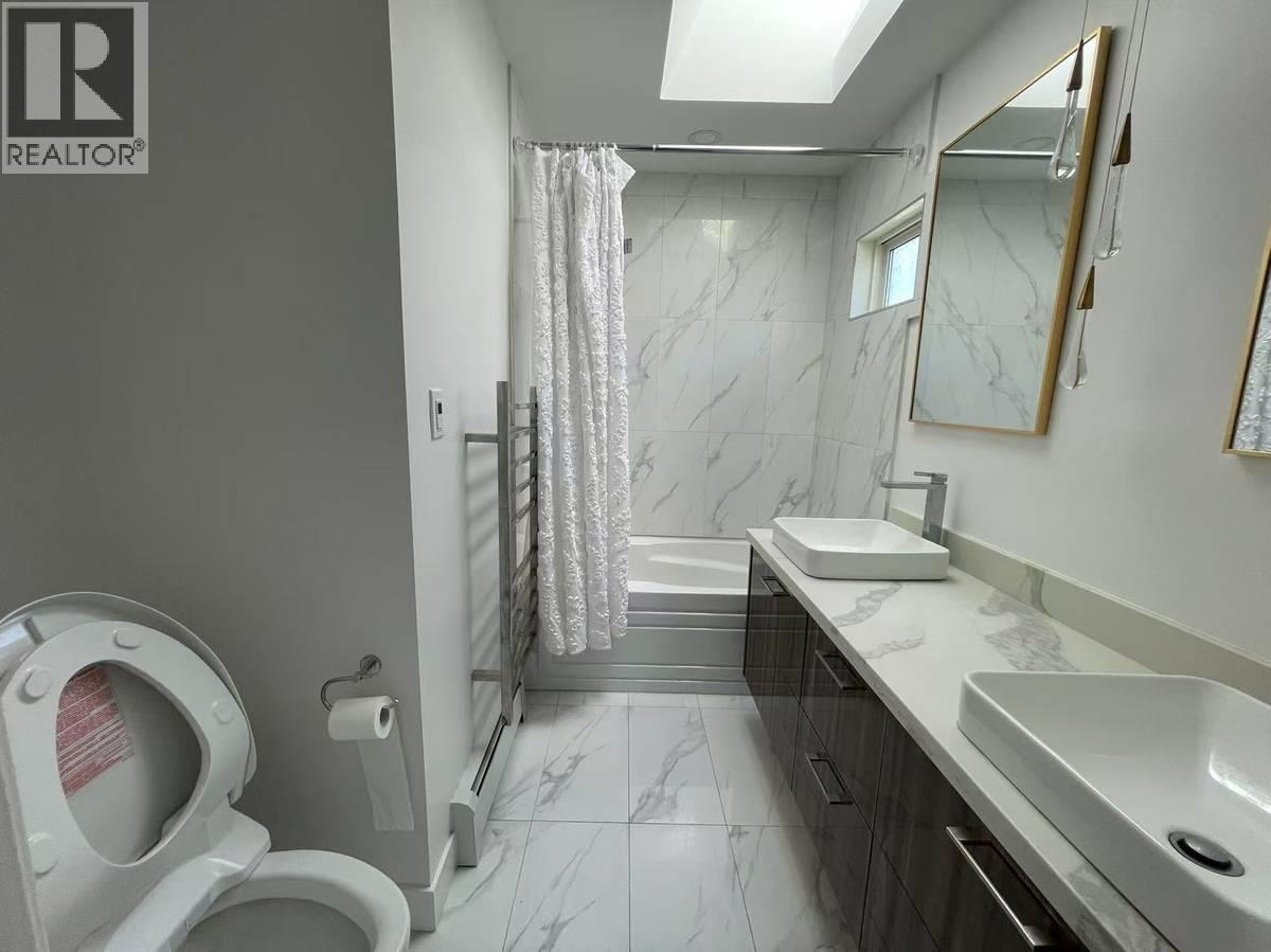3100 Vanness Avenue, Vancouver, British Columbia  V5R 5A4 - Photo 12 - R3121774