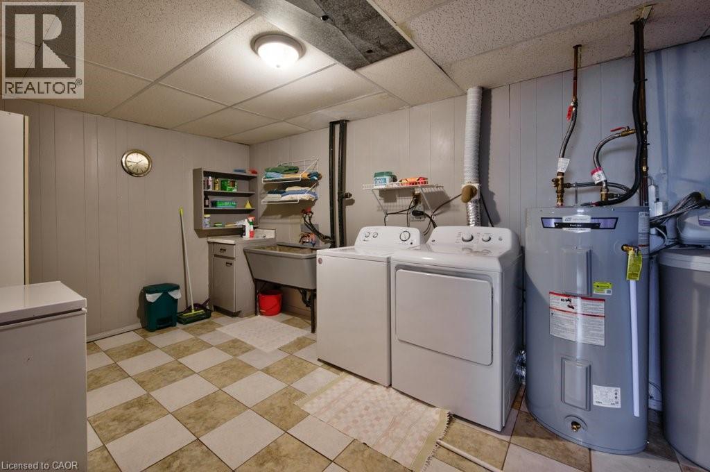 34 Westwood Crescent, Kitchener, Ontario  N2M 2L8 - Photo 37 - 40830958