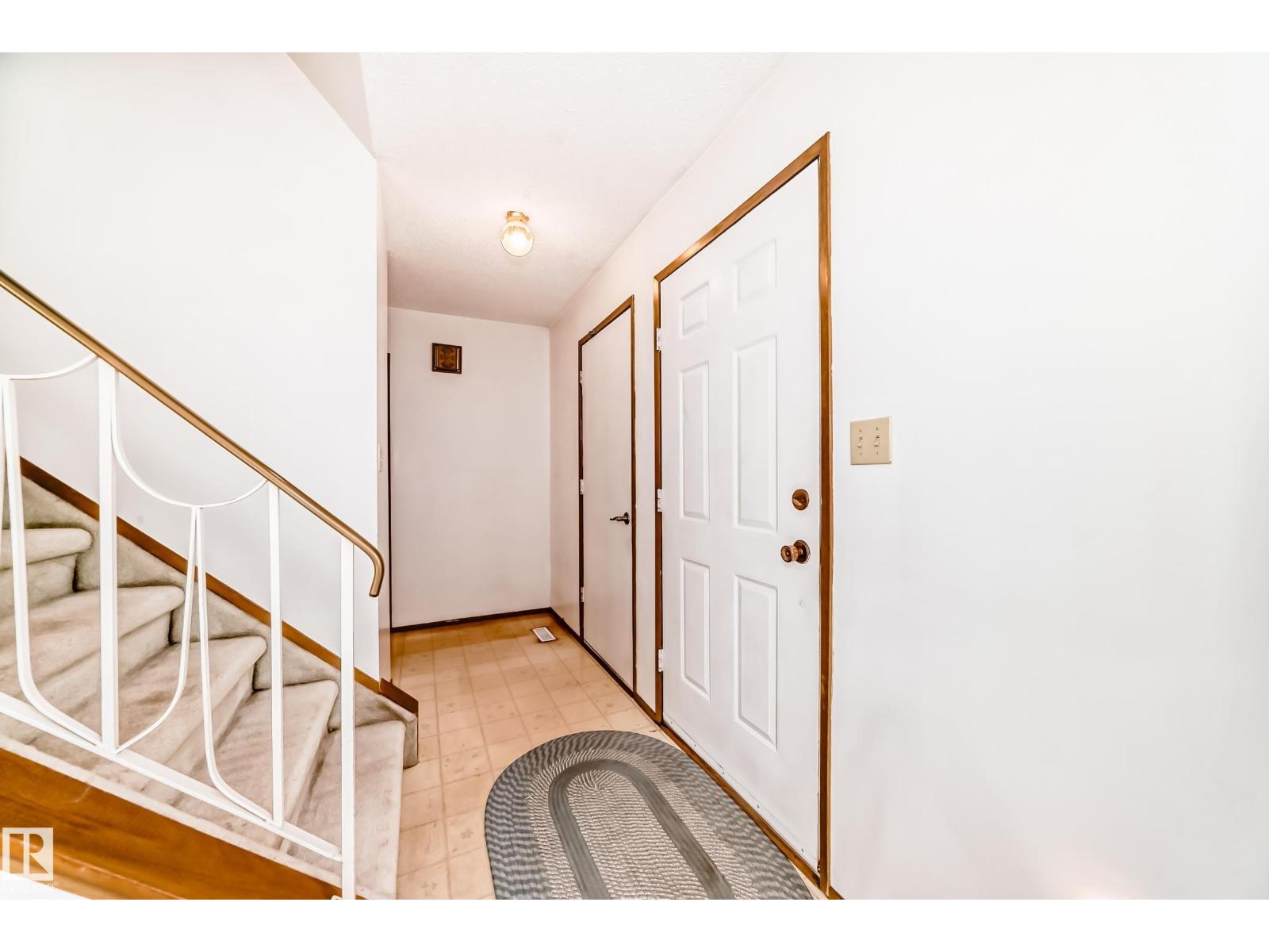 9528 189 St Nw, Edmonton, Alberta  T5T 5L3 - Photo 2 - E4488527
