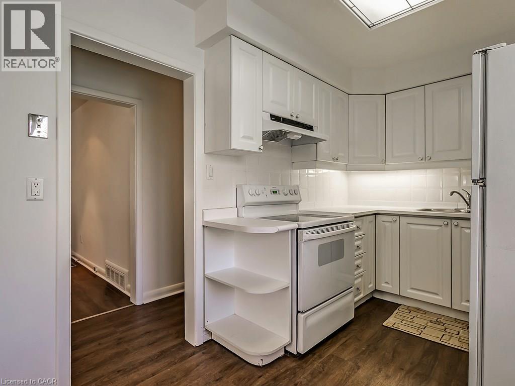 2067 Devon Road, Oakville, Ontario  L6J 2N1 - Photo 9 - 40829070