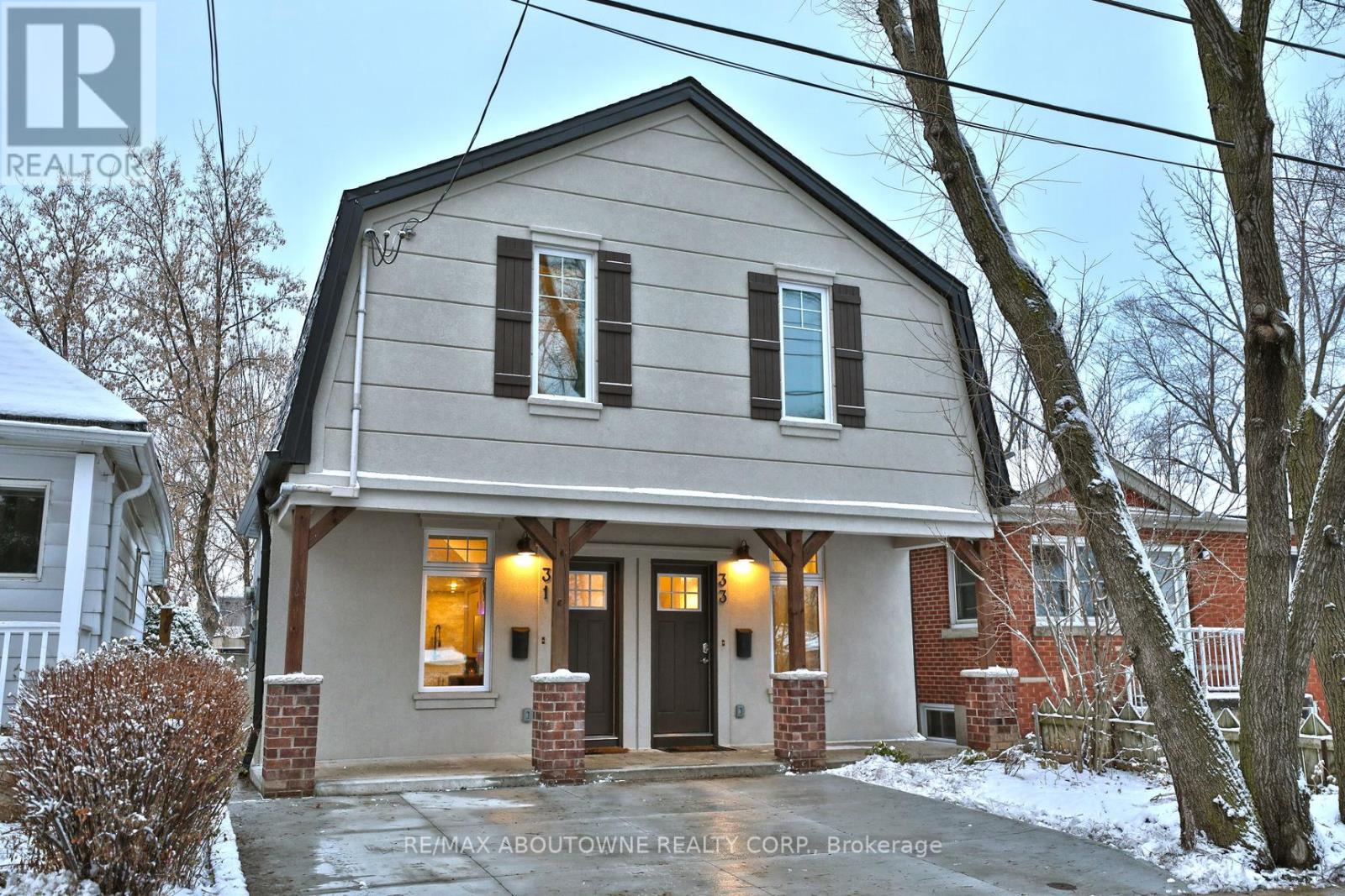 31-33 Hawthorne Avenue, Hamilton, Ontario  L8P 4P7 - Photo 1 - X13142332