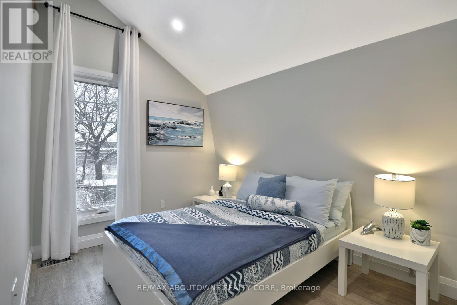 31-33 Hawthorne Avenue, Hamilton, Ontario  L8P 4P7 - Photo 30 - X13142332