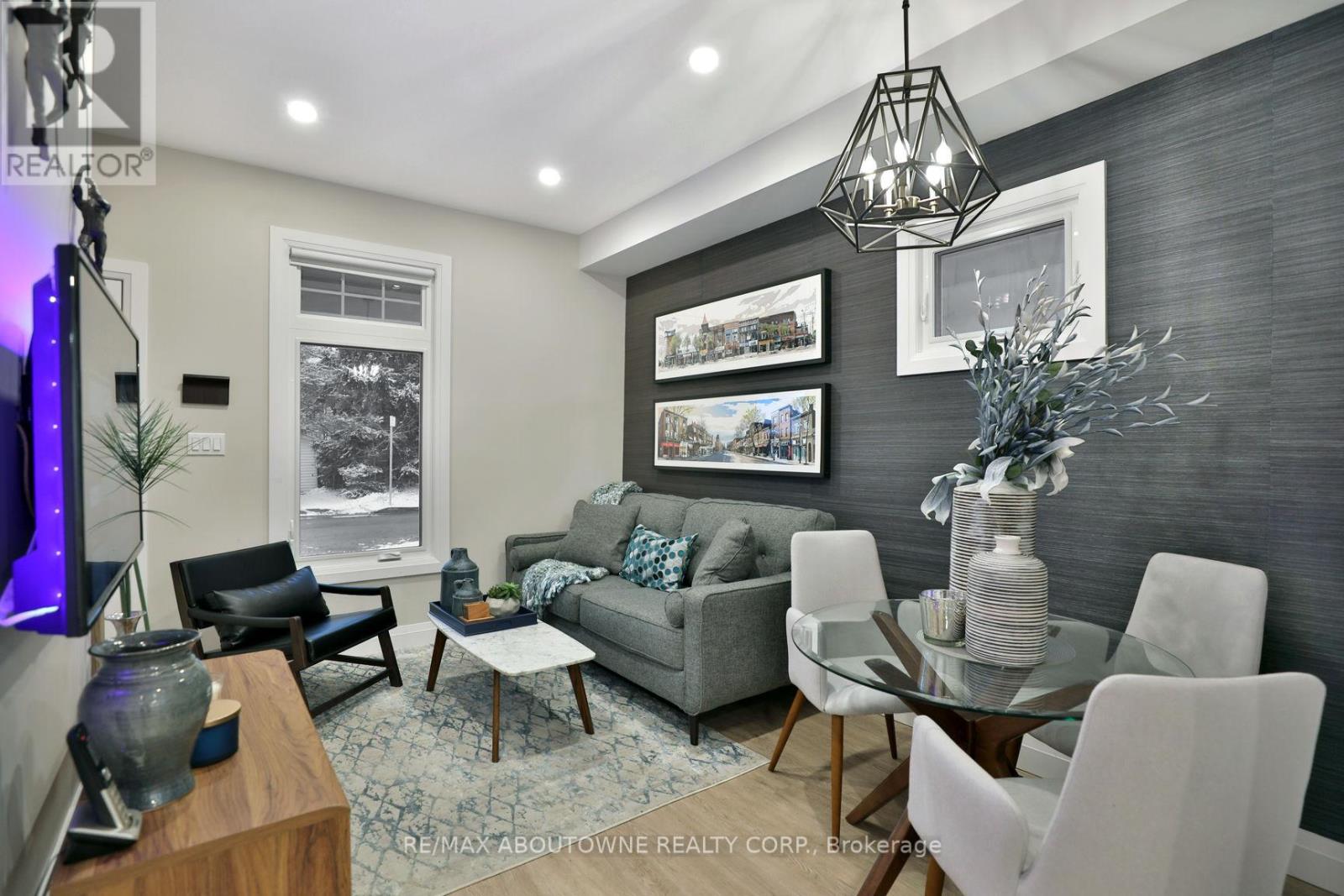 31-33 Hawthorne Avenue, Hamilton, Ontario  L8P 4P7 - Photo 4 - X13142332