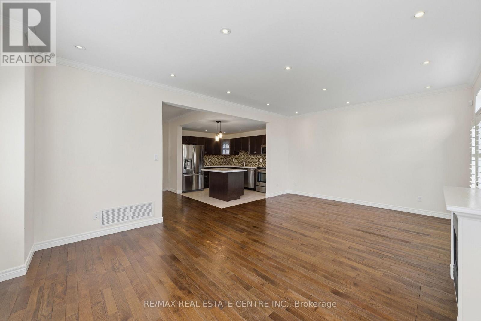 1 - 876 Golf Links Road, Hamilton, Ontario  L9G 3K9 - Photo 8 - X13142484