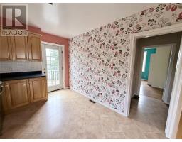 11 Crescent Heights