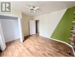 11 Crescent Heights