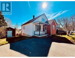 11 Crescent Heights