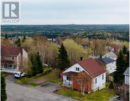 11 Crescent Heights