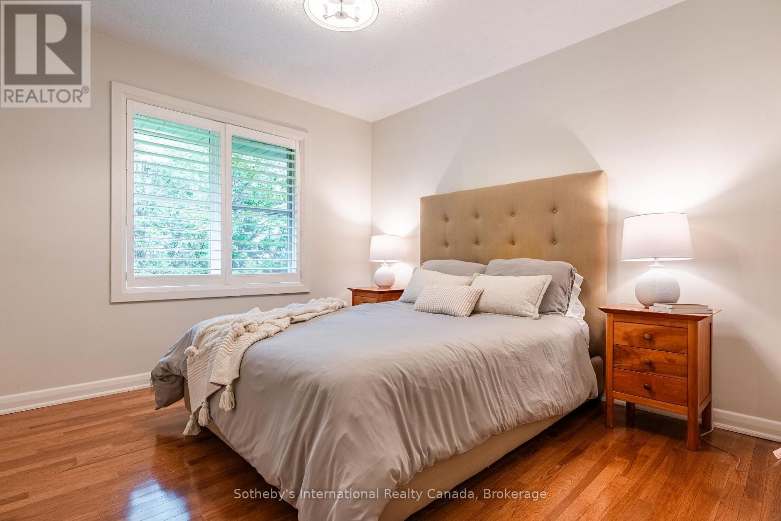 237 Burgundy Drive, Oakville, Ontario  L6J 4G2 - Photo 23 - W13142768