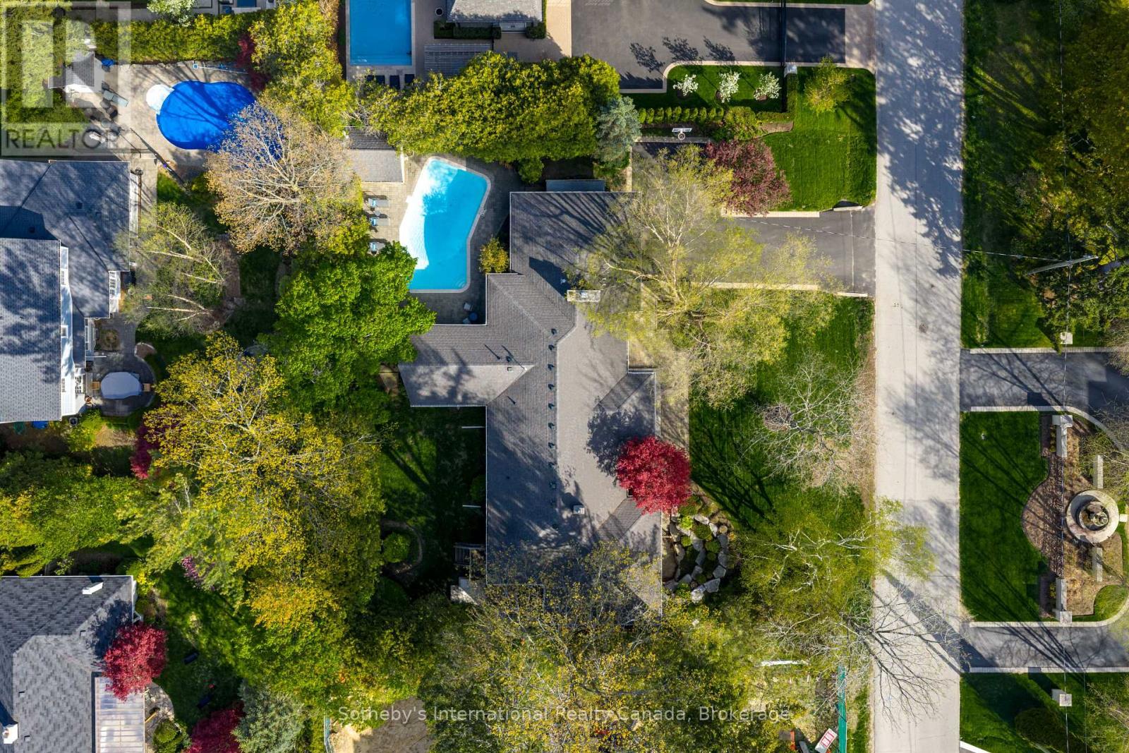 237 Burgundy Drive, Oakville, Ontario  L6J 4G2 - Photo 45 - W13142768