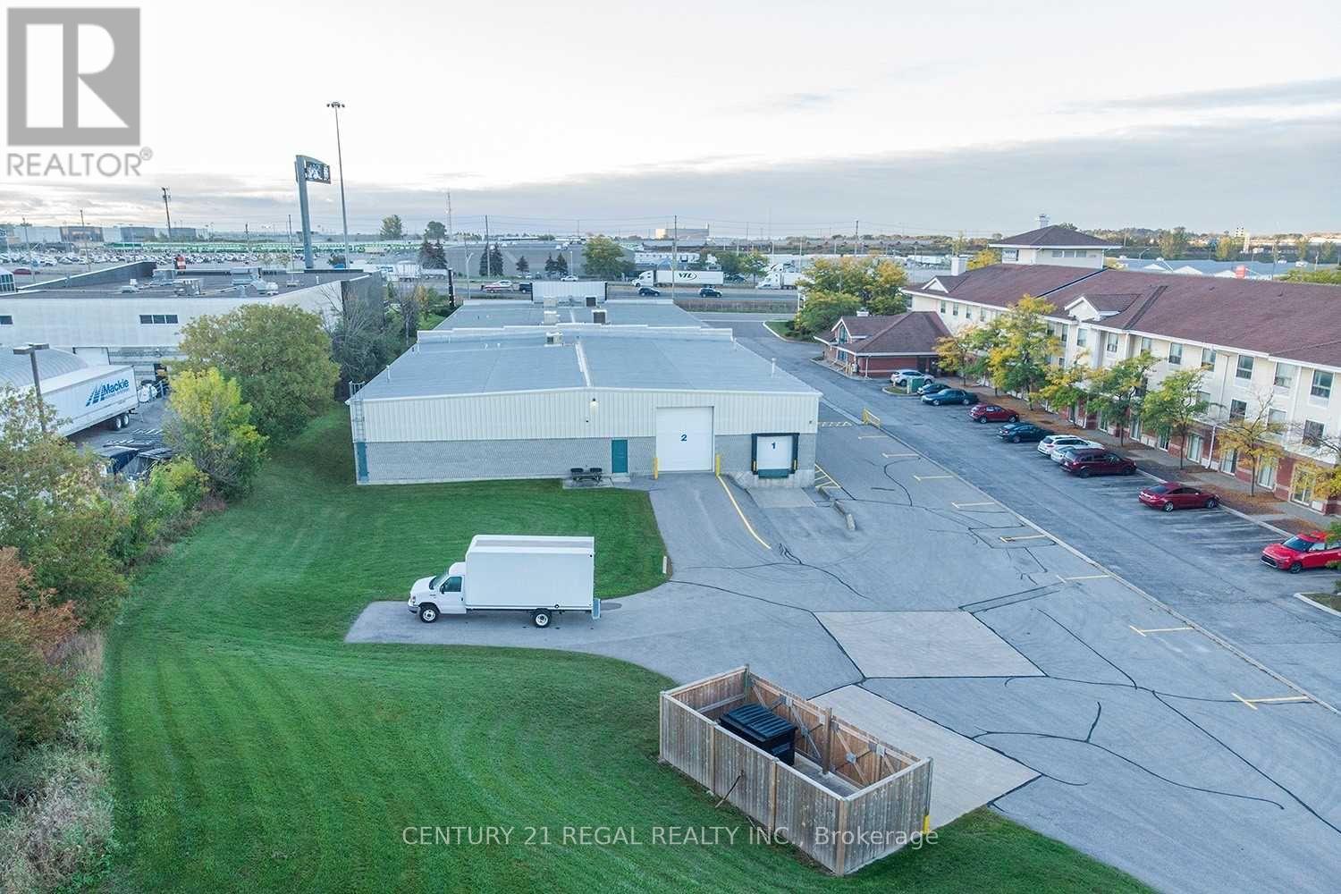 900 Champlain Avenue, Oshawa, Ontario  L1J 7A6 - Photo 9 - E13077324