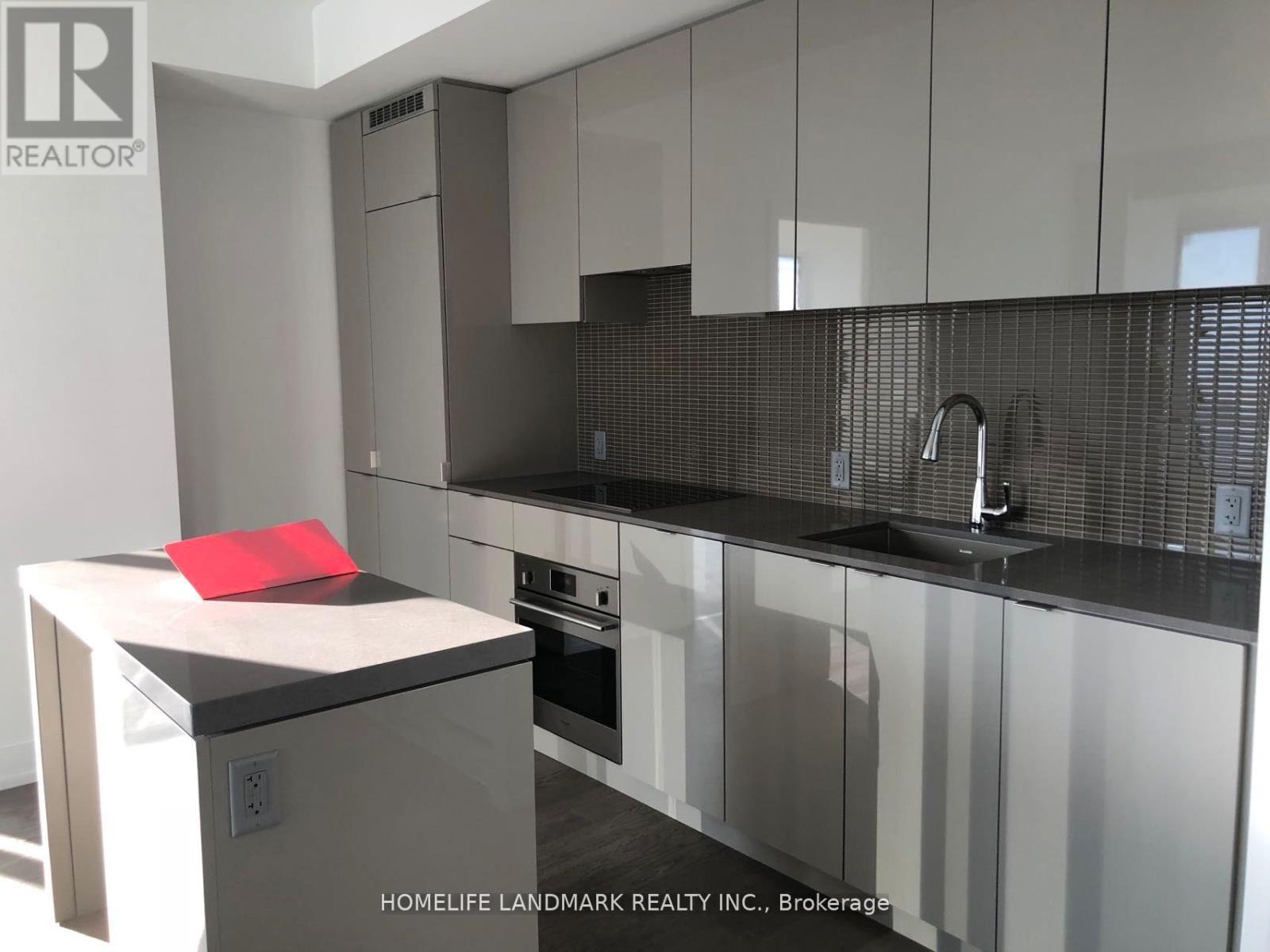 4611 - 7 GRENVILLE STREET, Toronto, Ontario