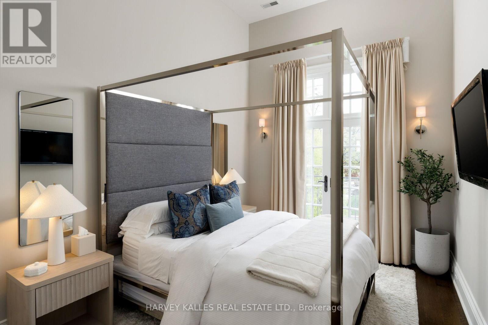 215 Dunvegan Road, Toronto, Ontario  M5P 2P2 - Photo 36 - C13142432