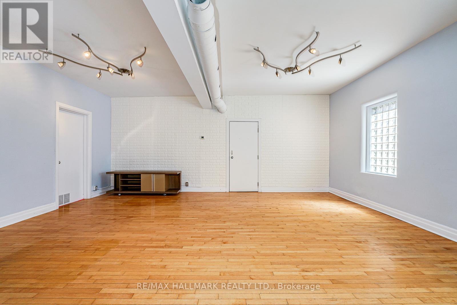 1 - 57 Cambridge Avenue, Toronto, Ontario  M4K 2L2 - Photo 13 - E13131562