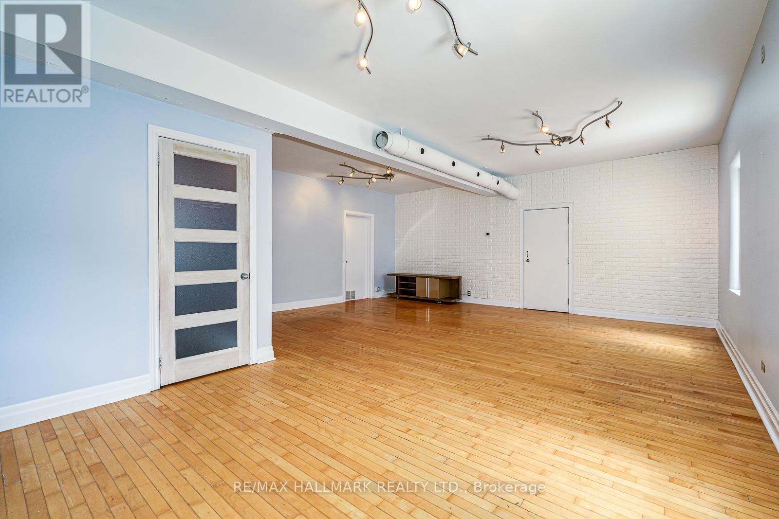1 - 57 Cambridge Avenue, Toronto, Ontario  M4K 2L2 - Photo 10 - E13131562