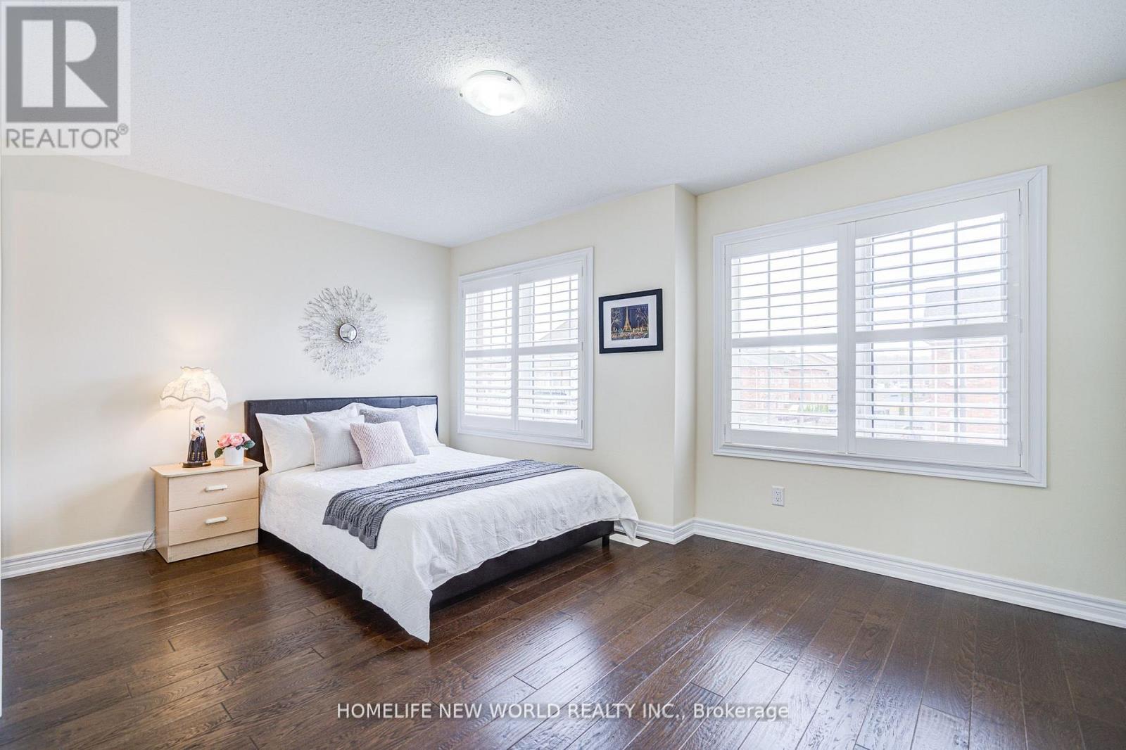 88 Roth Street, Aurora, Ontario  L4G 0W7 - Photo 26 - N12877202