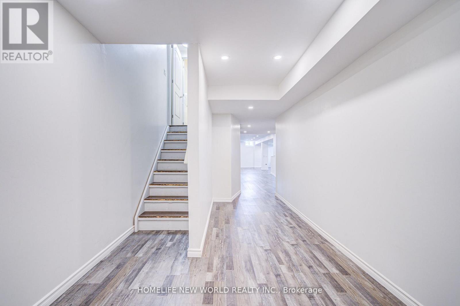 88 Roth Street, Aurora, Ontario  L4G 0W7 - Photo 40 - N12877202