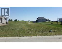 1404 Whispering Drive, Vulcan, Alberta