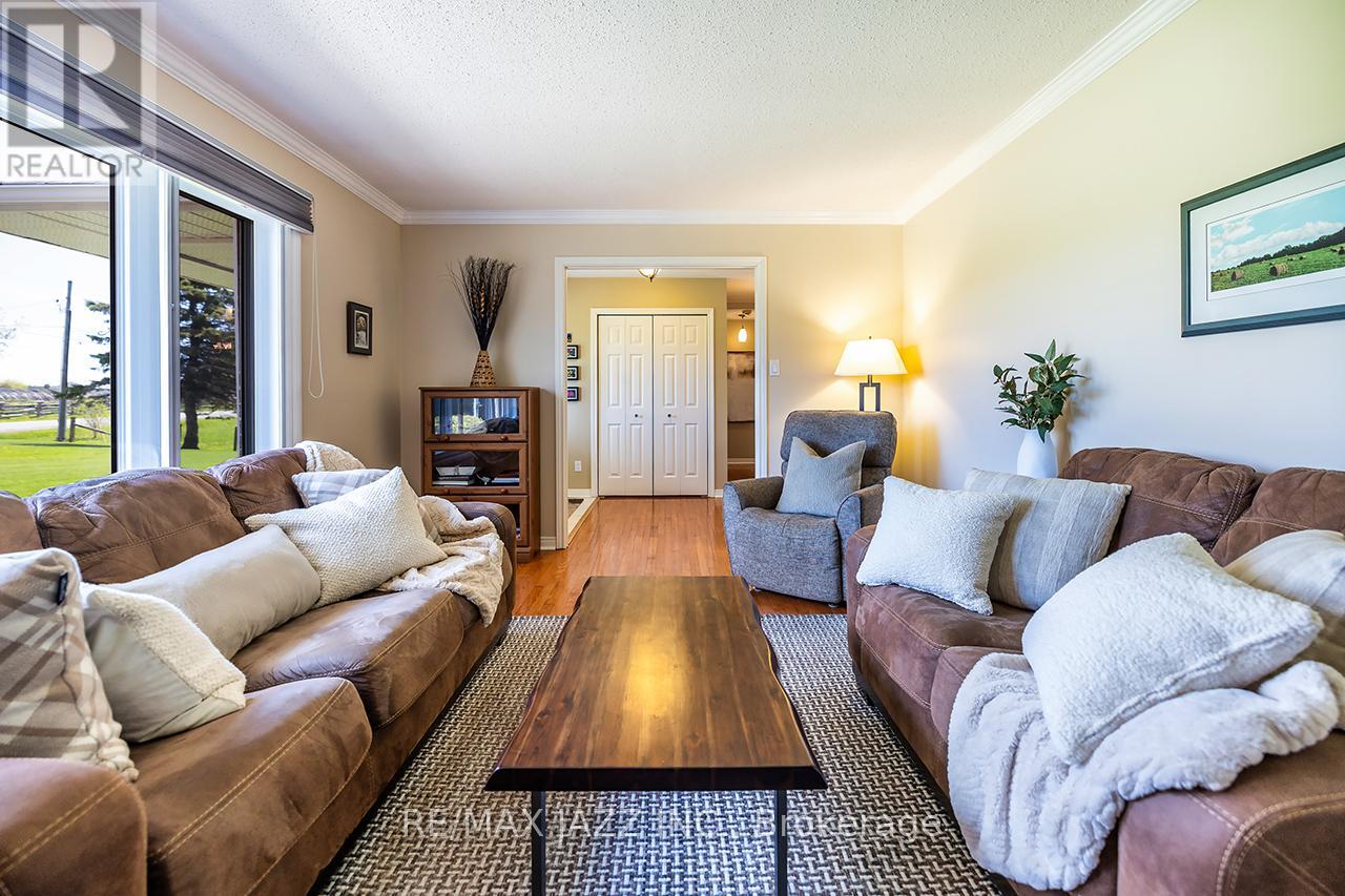 4838 Old Scugog Road, Clarington, Ontario  L1C 3K2 - Photo 9 - E13142748