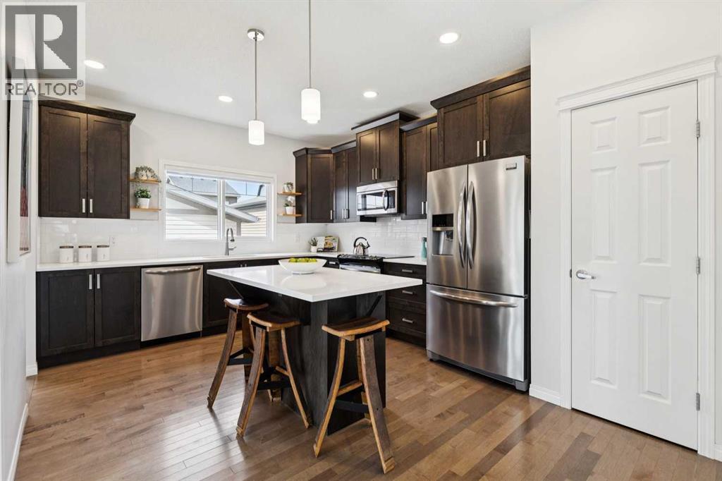 8 Walgrove Green Se, Calgary, Alberta  T2X 2H8 - Photo 11 - A2305547