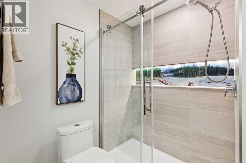 8 Walgrove Green Se, Calgary, Alberta  T2X 2H8 - Photo 32 - A2305547