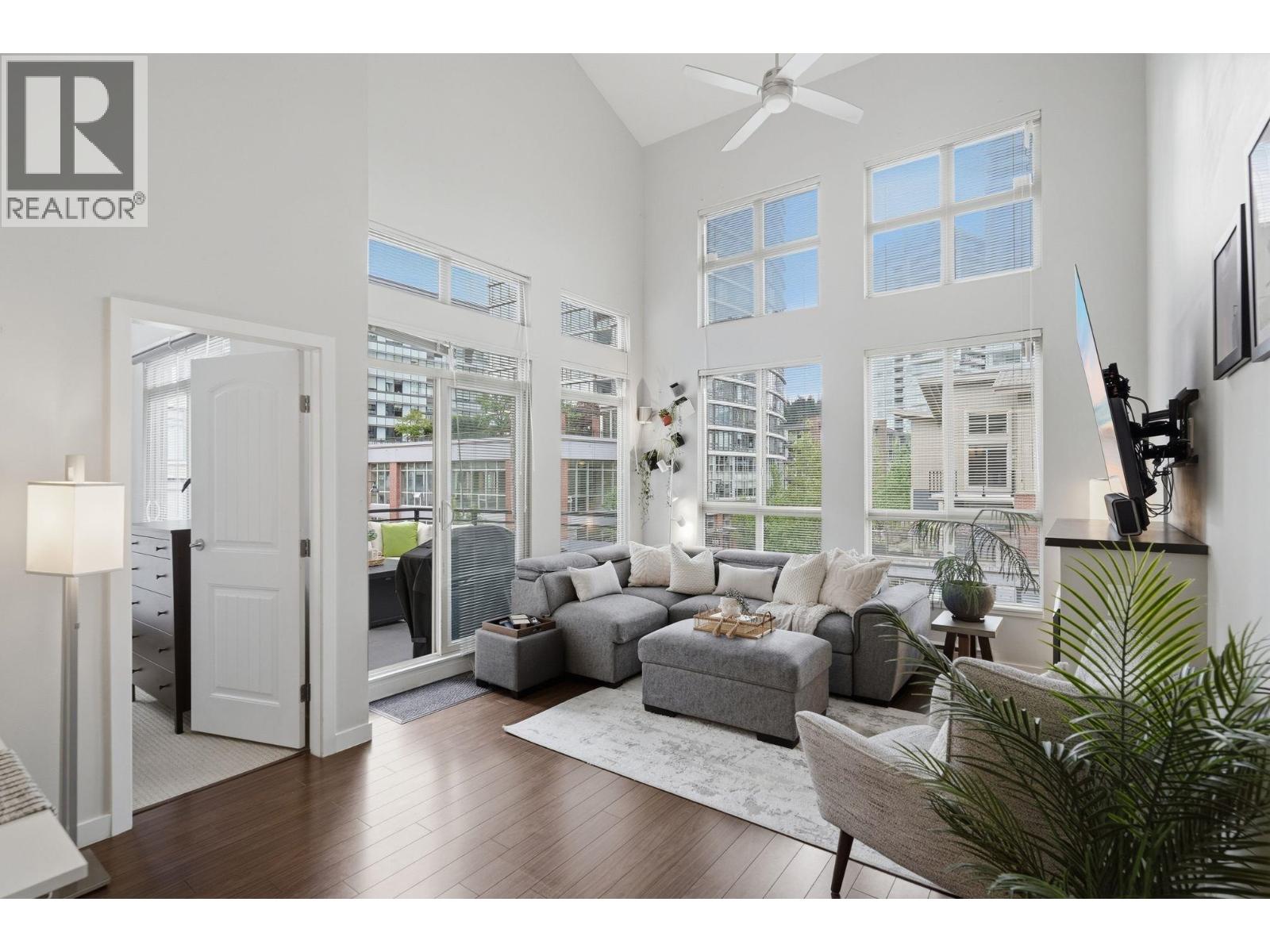 421 101 Morrissey Road, Port Moody, British Columbia  V3H 0E6 - Photo 2 - R3124700