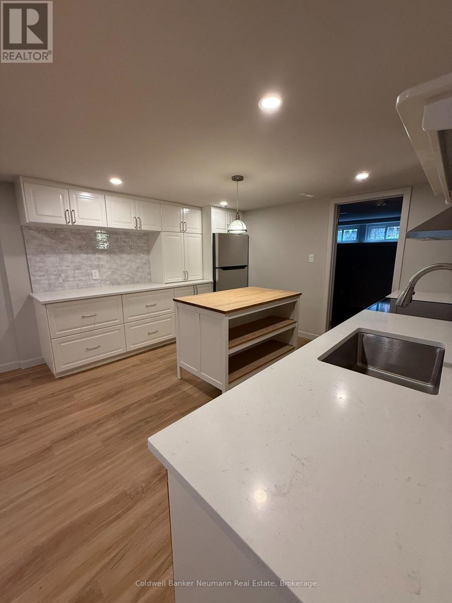 22 Skov Crescent, Guelph, Ontario  N1E 4B7 - Photo 11 - X13142550