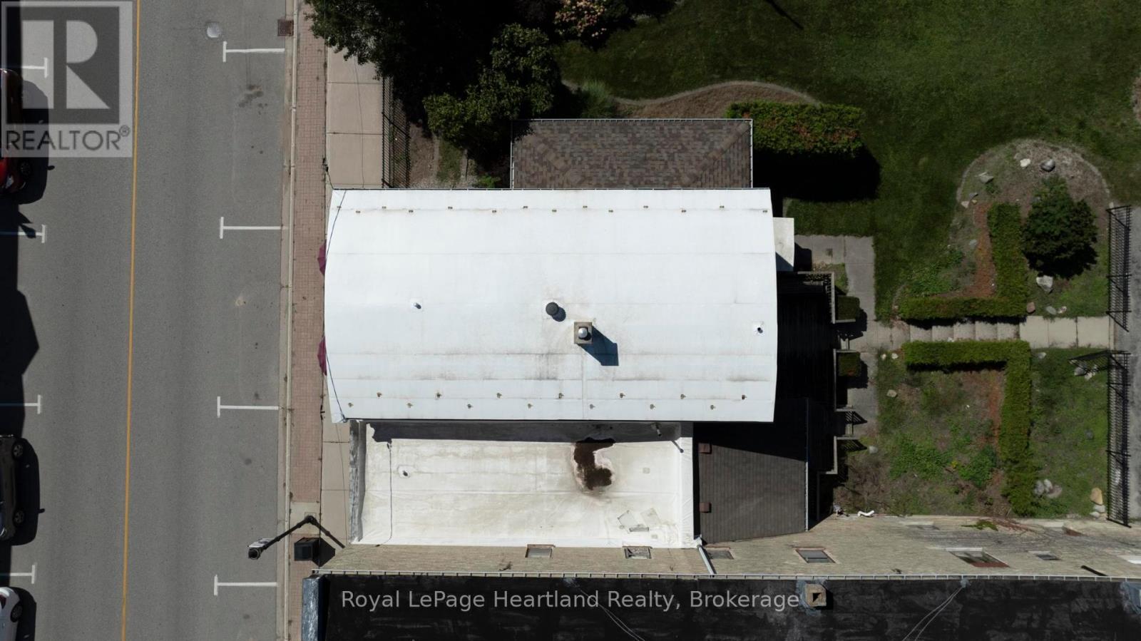 401 Queen Street, North Huron (Blyth), Ontario  N0M 1H0 - Photo 41 - X13142696