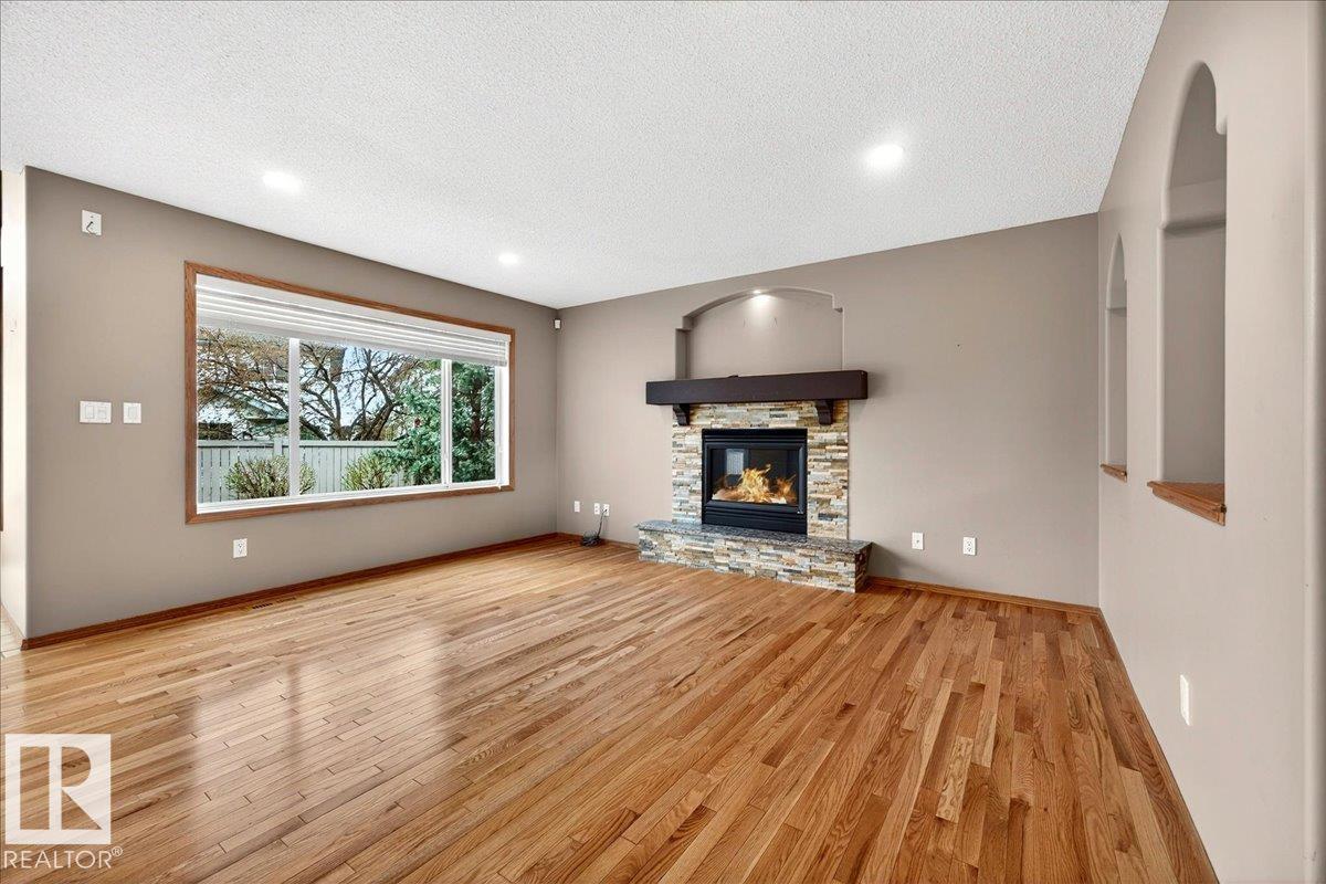 11824 13 Av Nw, Edmonton, Alberta  T6J 7E9 - Photo 10 - E4488529