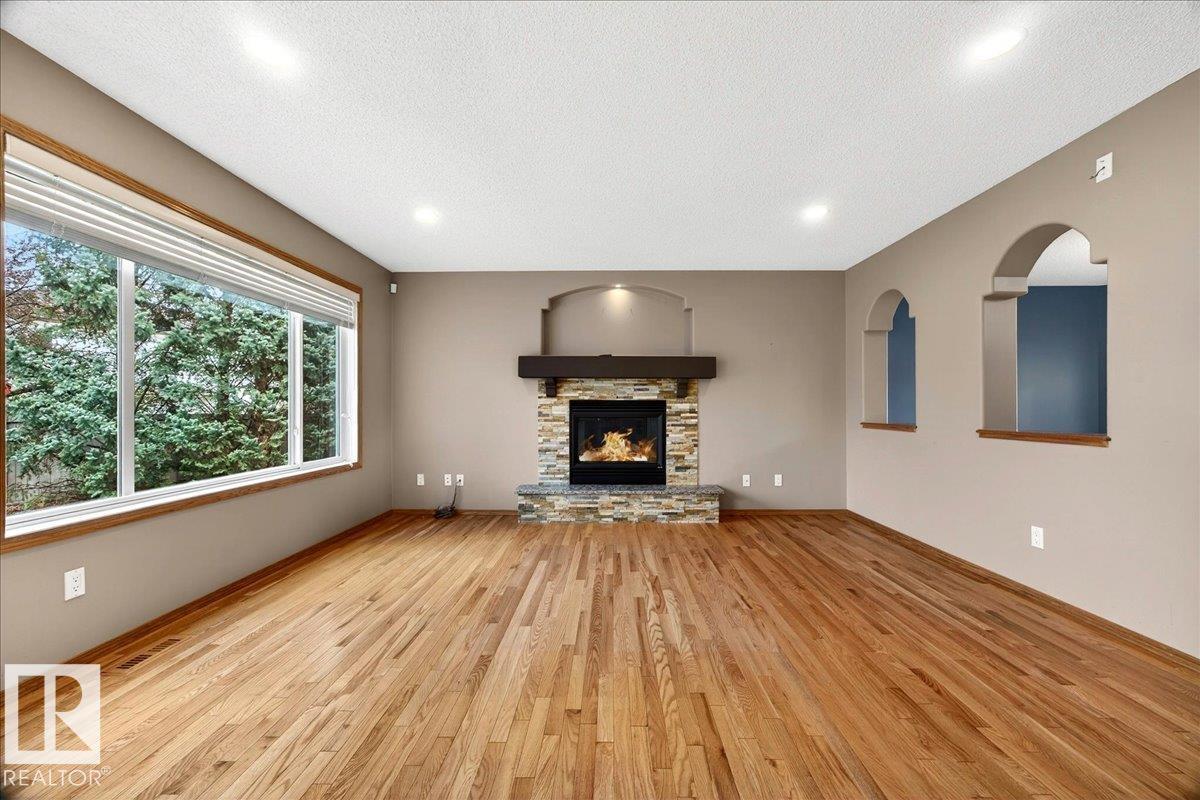 11824 13 Av Nw, Edmonton, Alberta  T6J 7E9 - Photo 11 - E4488529