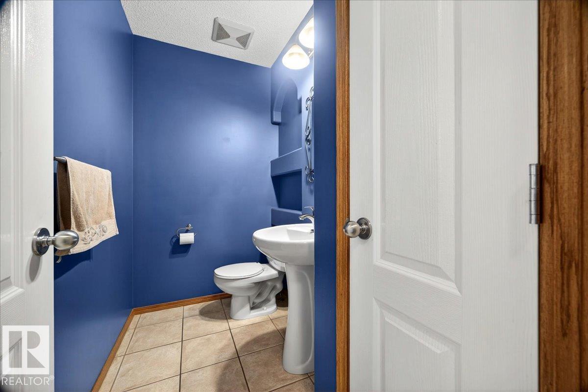 11824 13 Av Nw, Edmonton, Alberta  T6J 7E9 - Photo 21 - E4488529