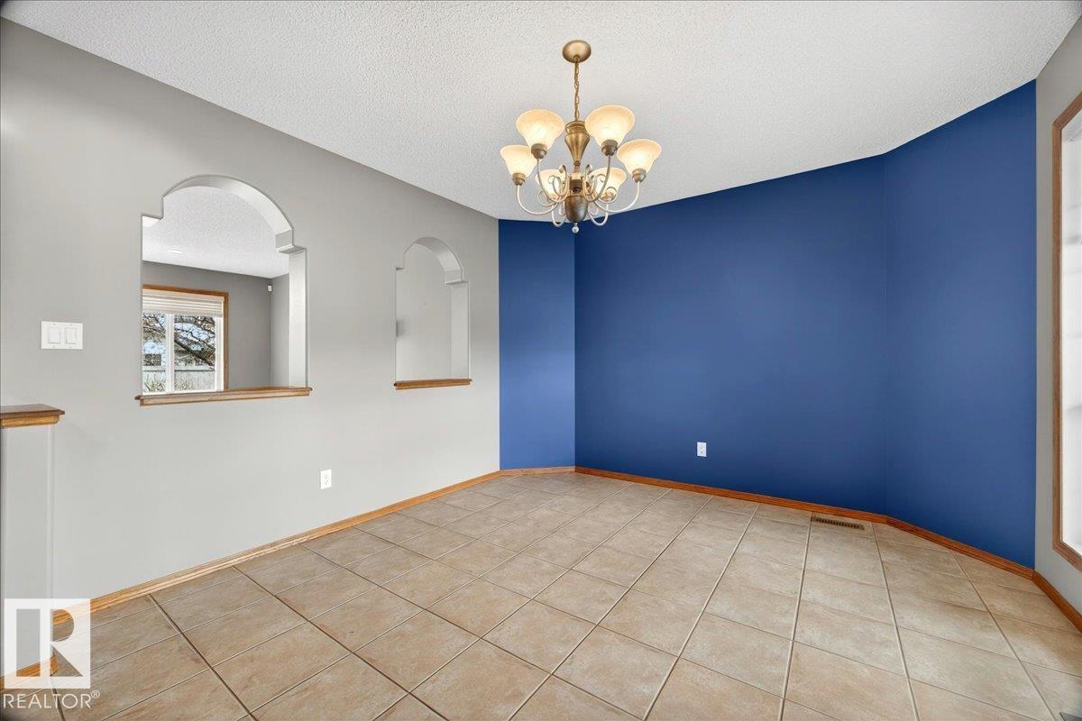 11824 13 Av Nw, Edmonton, Alberta  T6J 7E9 - Photo 7 - E4488529